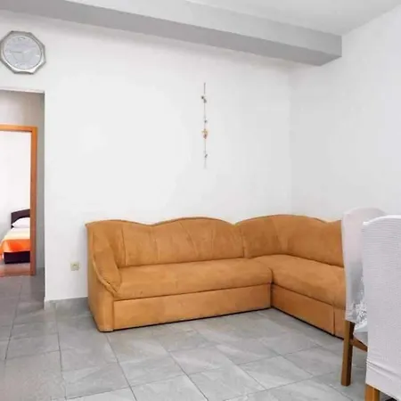 Apartment Luce
